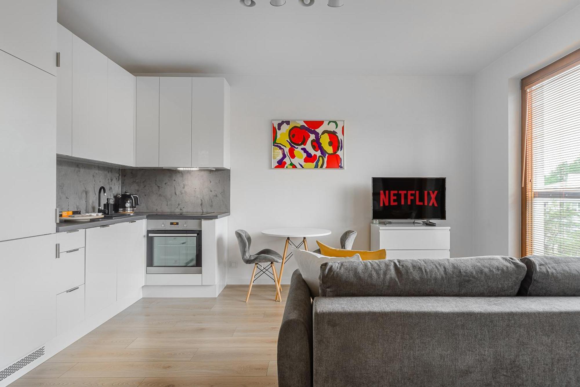 Cozy Family Apartments With Balcony Near Zlote Tarasy Warsaw Ngoại thất bức ảnh
