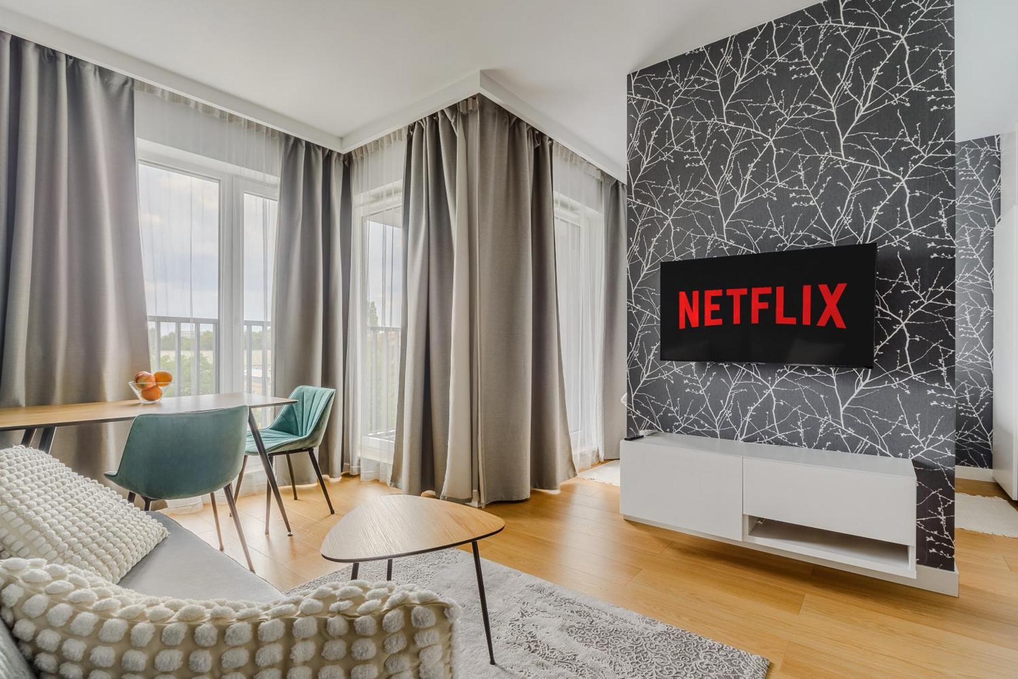 Cozy Family Apartments With Balcony Near Zlote Tarasy Warsaw Ngoại thất bức ảnh