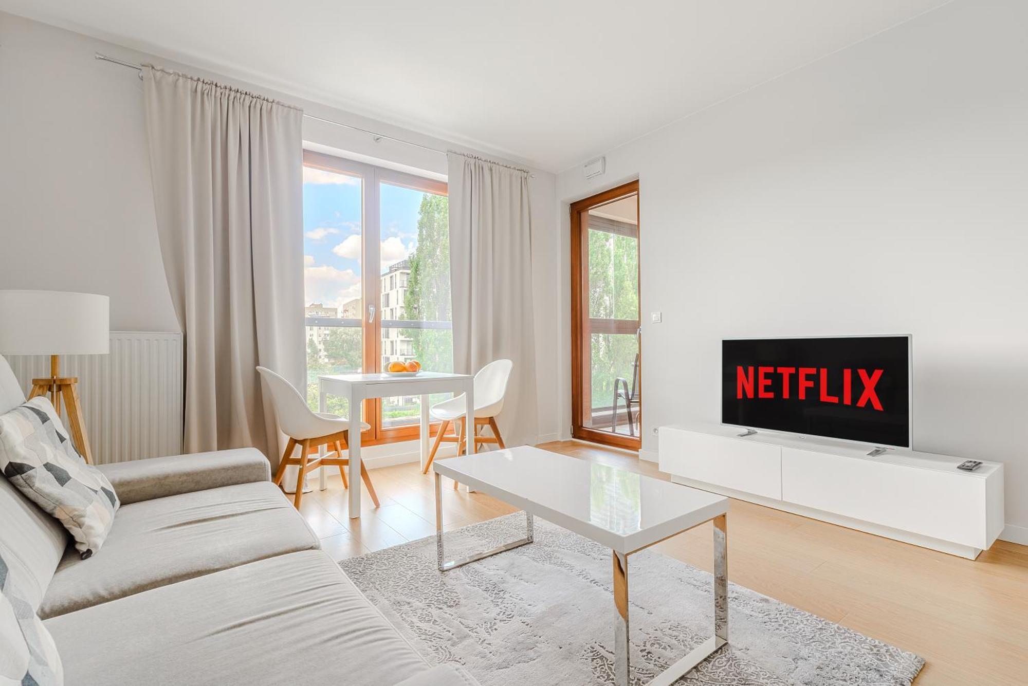 Cozy Family Apartments With Balcony Near Zlote Tarasy Warsaw Ngoại thất bức ảnh