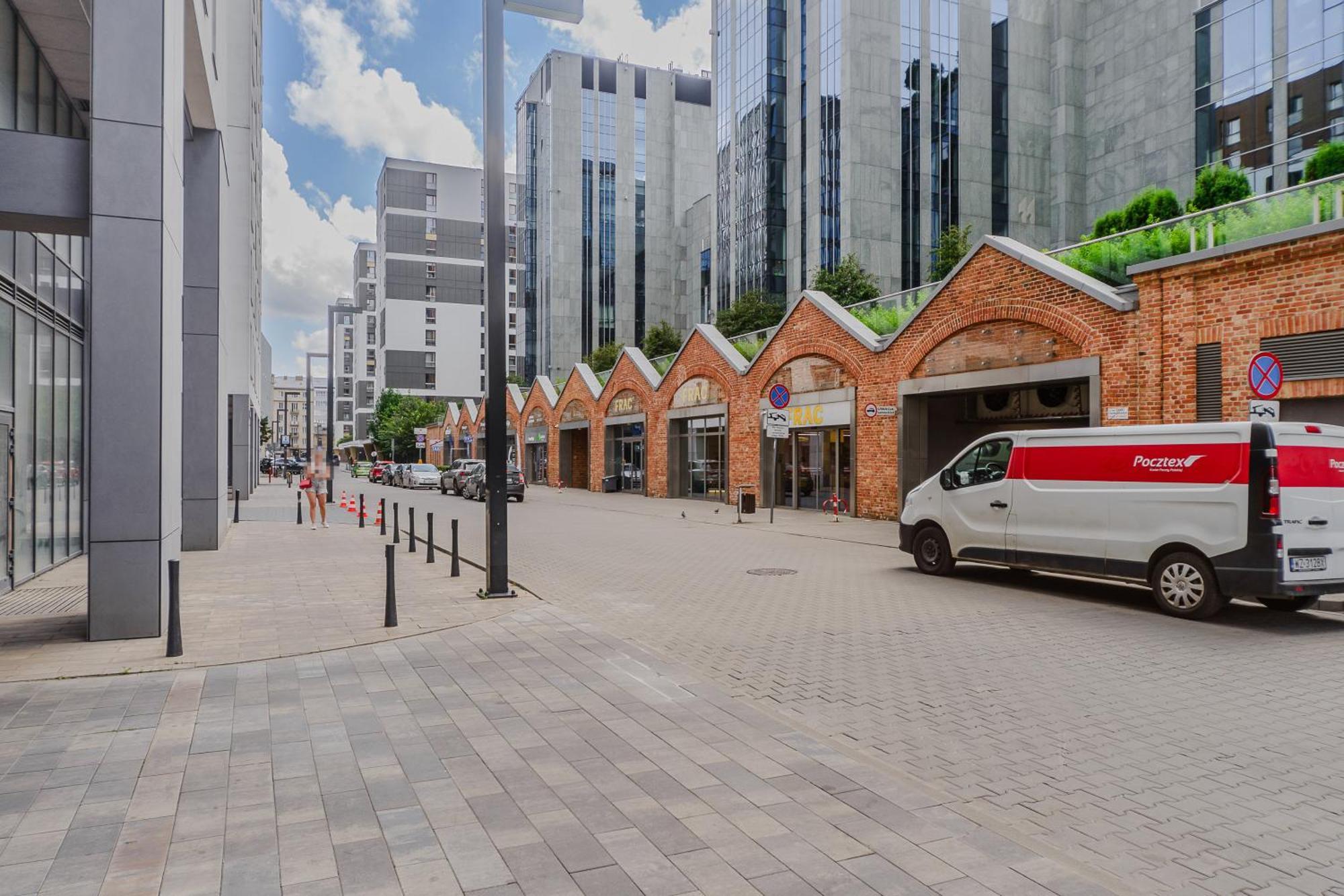 Cozy Family Apartments With Balcony Near Zlote Tarasy Warsaw Ngoại thất bức ảnh