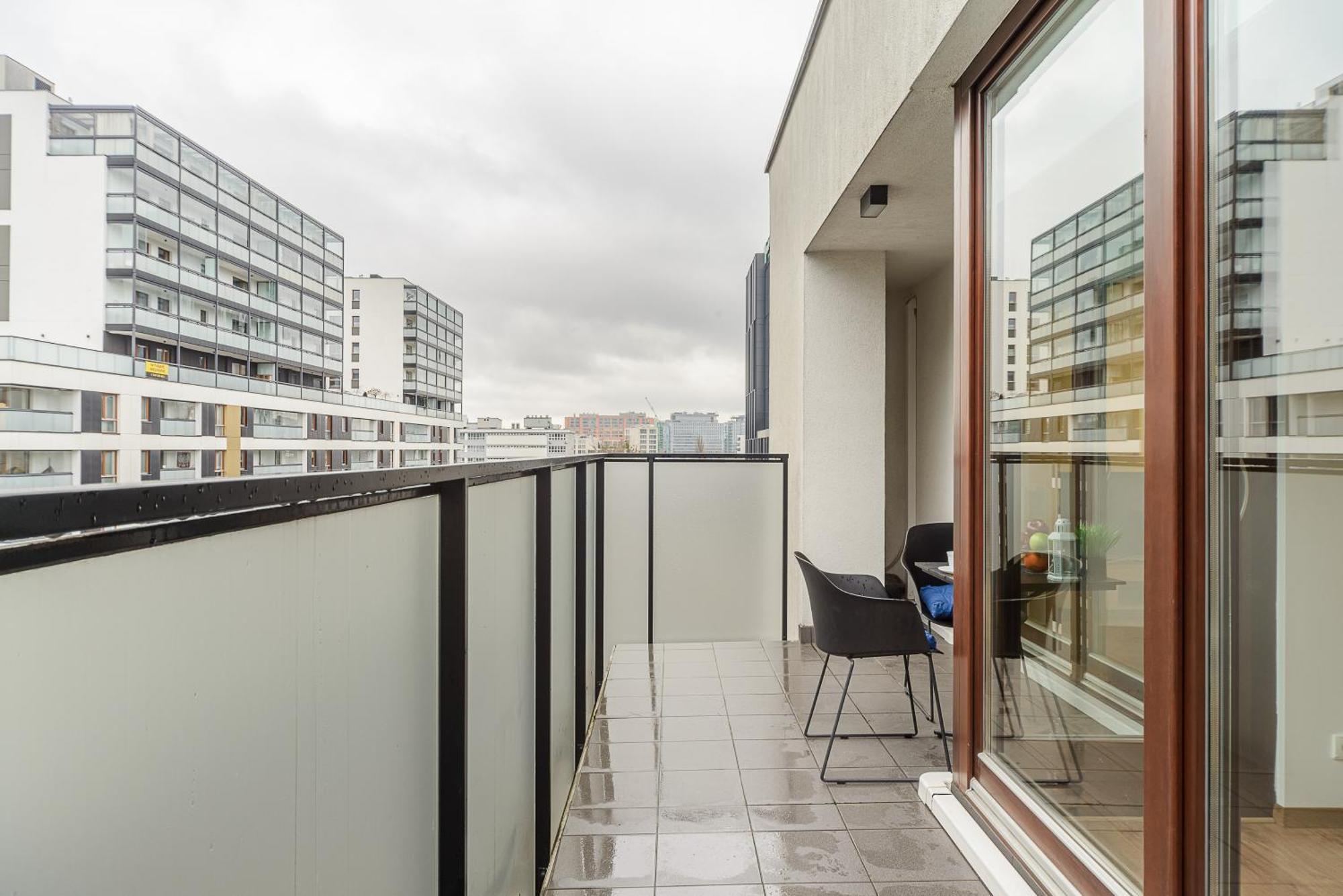 Cozy Family Apartments With Balcony Near Zlote Tarasy Warsaw Phòng bức ảnh