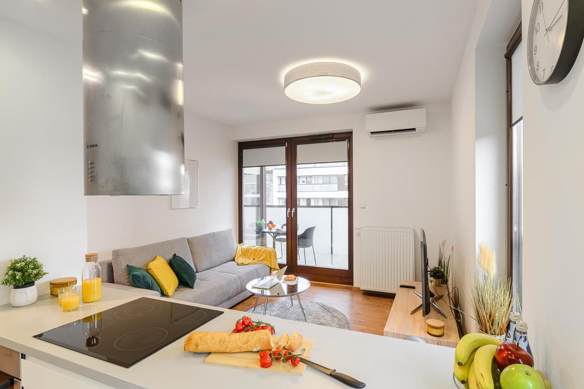 Cozy Family Apartments With Balcony Near Zlote Tarasy Warsaw Ngoại thất bức ảnh